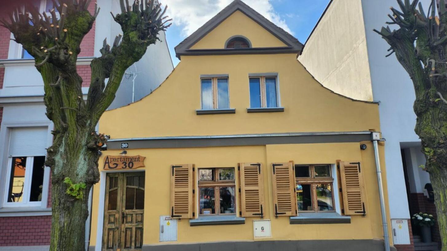 Apartament Rynek 30 Osieczna Exteriör bild