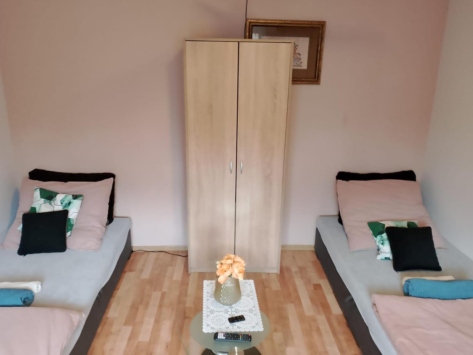 Apartament Rynek 30 Osieczna Exteriör bild